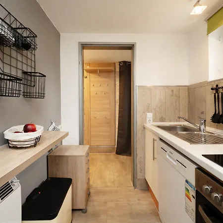 Amy Apartment *